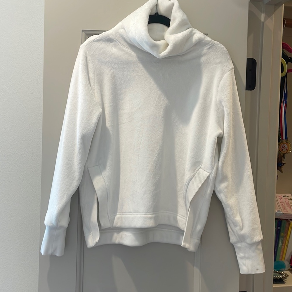 Athleta fuzzy turtleneck!